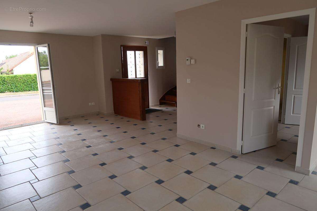 Maison à NEVERS
