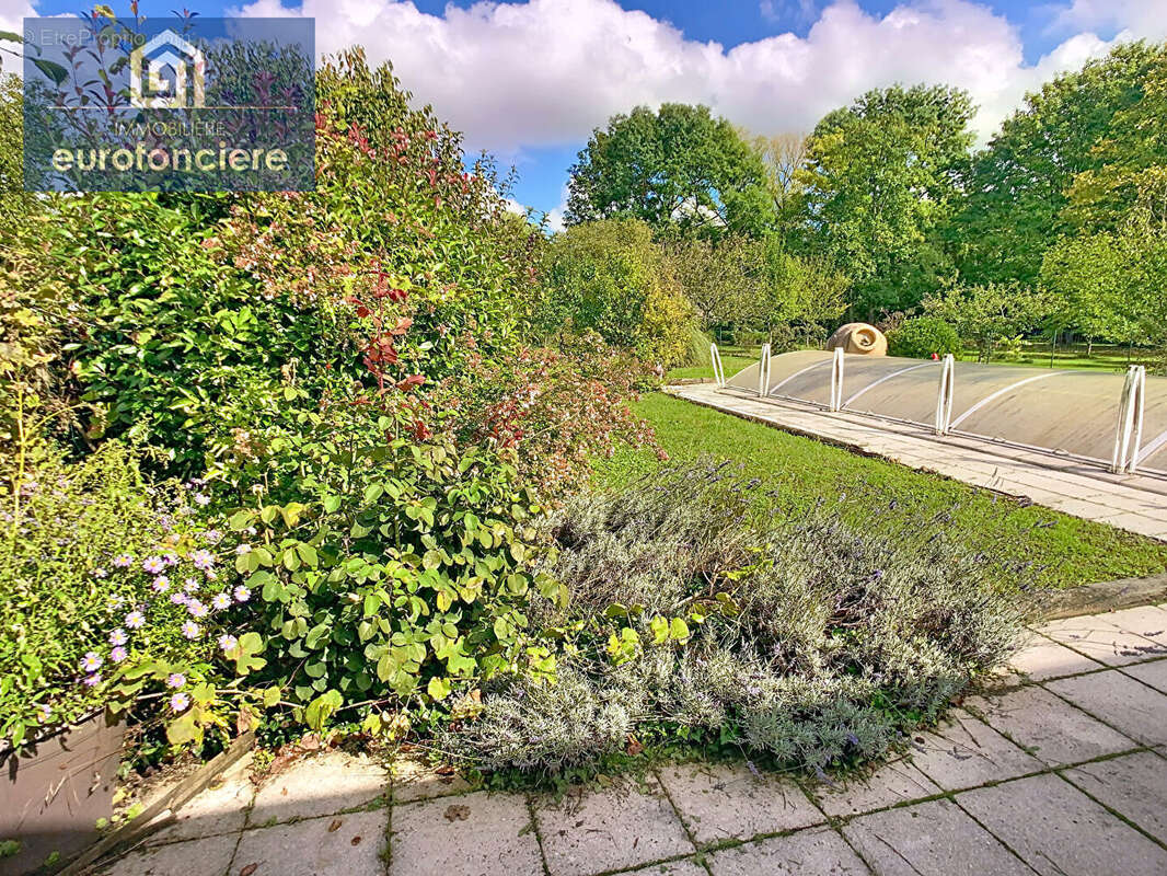 Maison à PAISY-COSDON