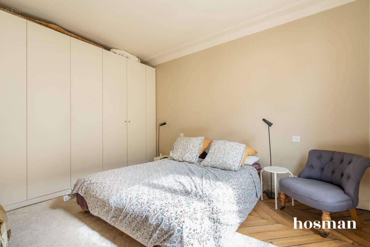 Appartement à PARIS-9E