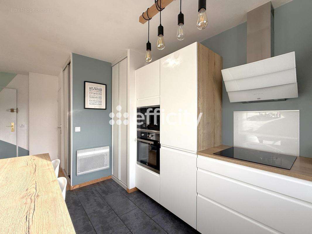 Appartement à ASNIERES-SUR-SEINE
