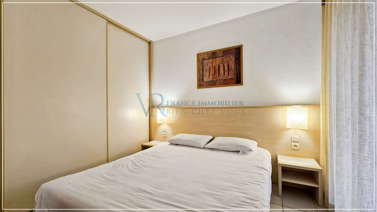 Studio meublé avec balcon et parking sous-sol - photo 11