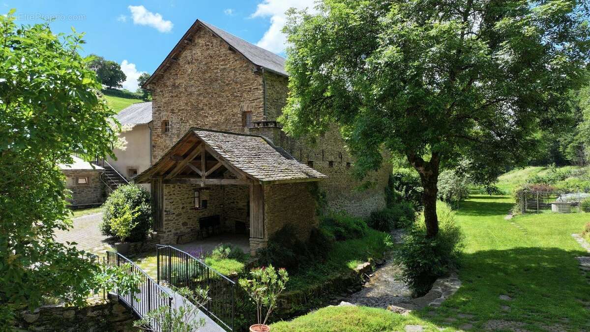 Ensemble de caractère : Ancien Moulin & Hameau Privé - LÉVÉZOU AVEYRON - photo 18