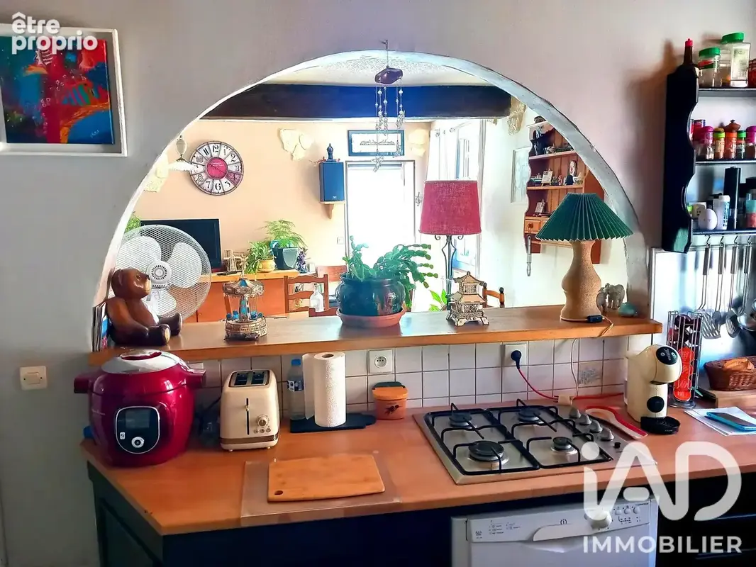 Photo 3