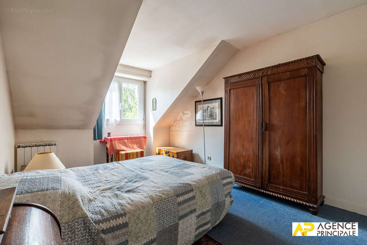 Maison Le Mesnil Le Roi 5 pièce(s) 113.65 m2 - photo 13