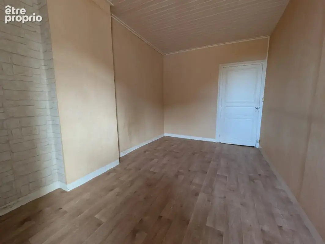 Maison de village en pierre au cœur du bourg - photo 10