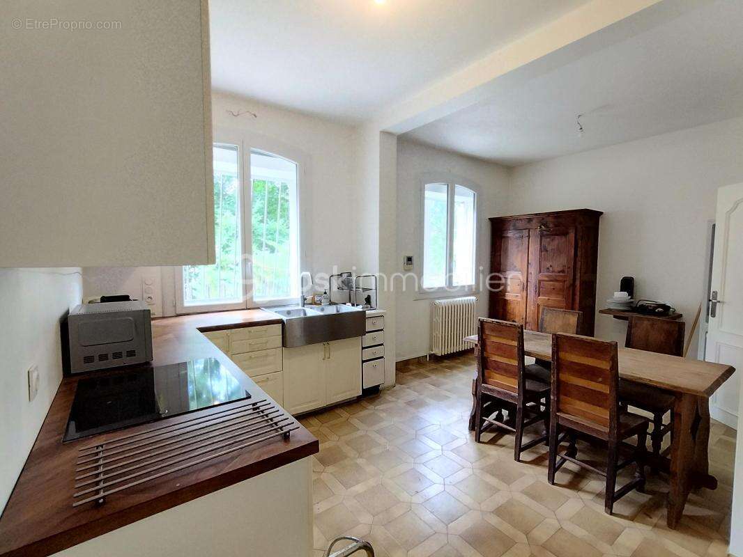 Maison à MONTBAZON