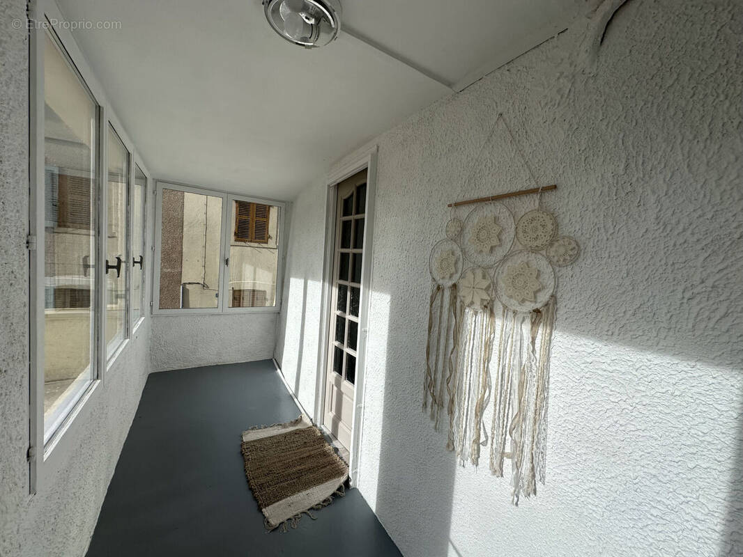 Photo 1 - Maison à SAINT-VICTOR-SUR-RHINS