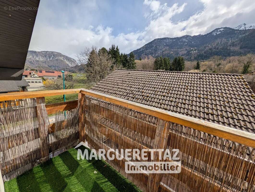 Appartement à SAINT-JEOIRE