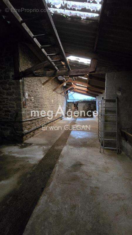 Maison à KERGRIST-MOELOU