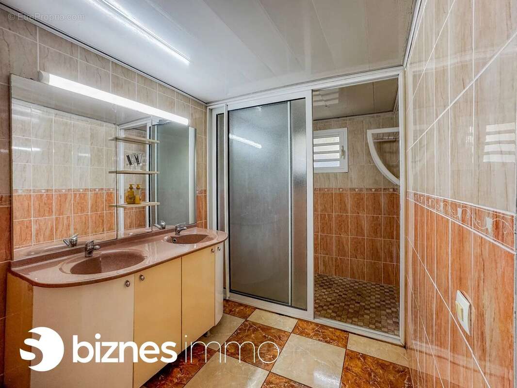 Maison à SAINT-PIERRE