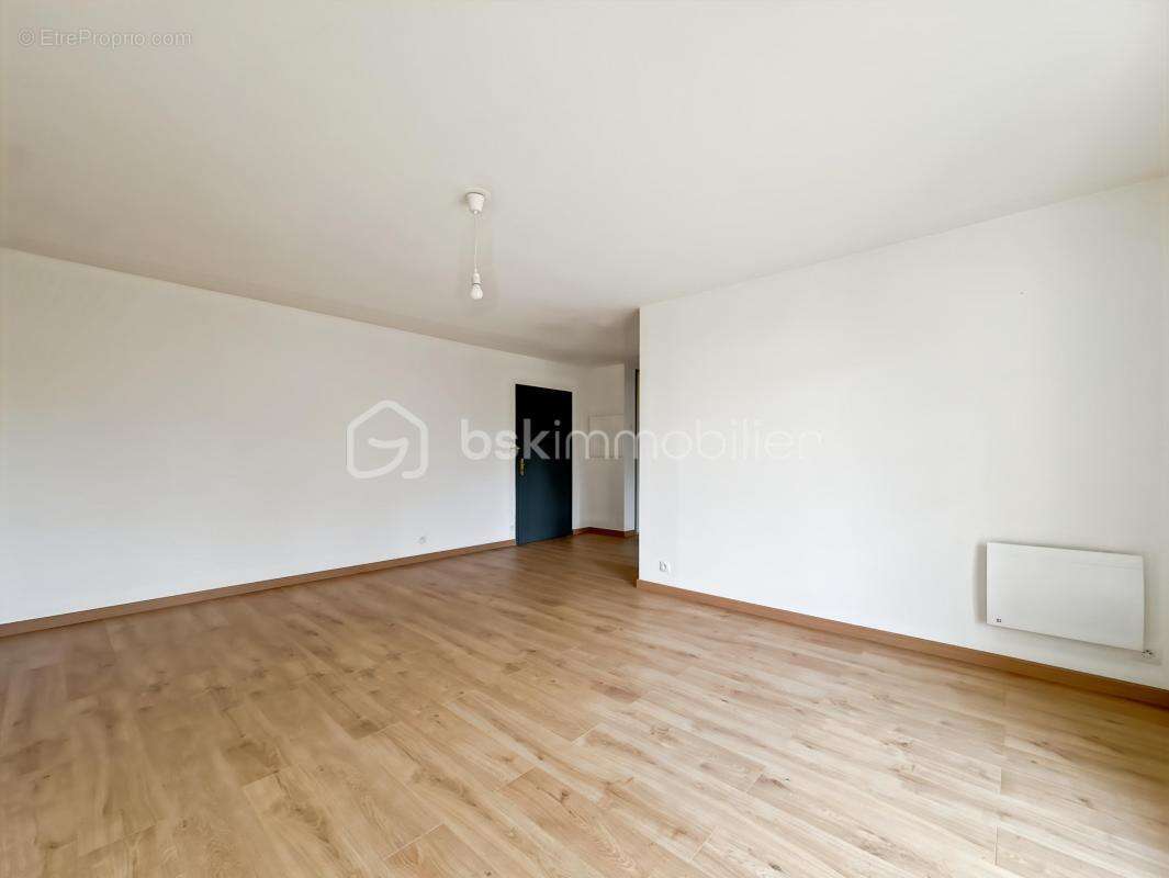 Appartement à LIEUSAINT