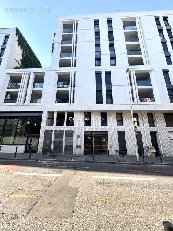 Appartement à MARSEILLE-8E
