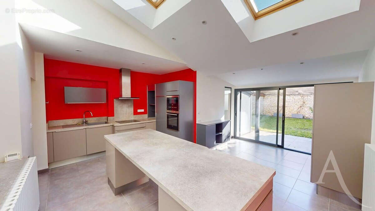 Maison à CHATEAUROUX