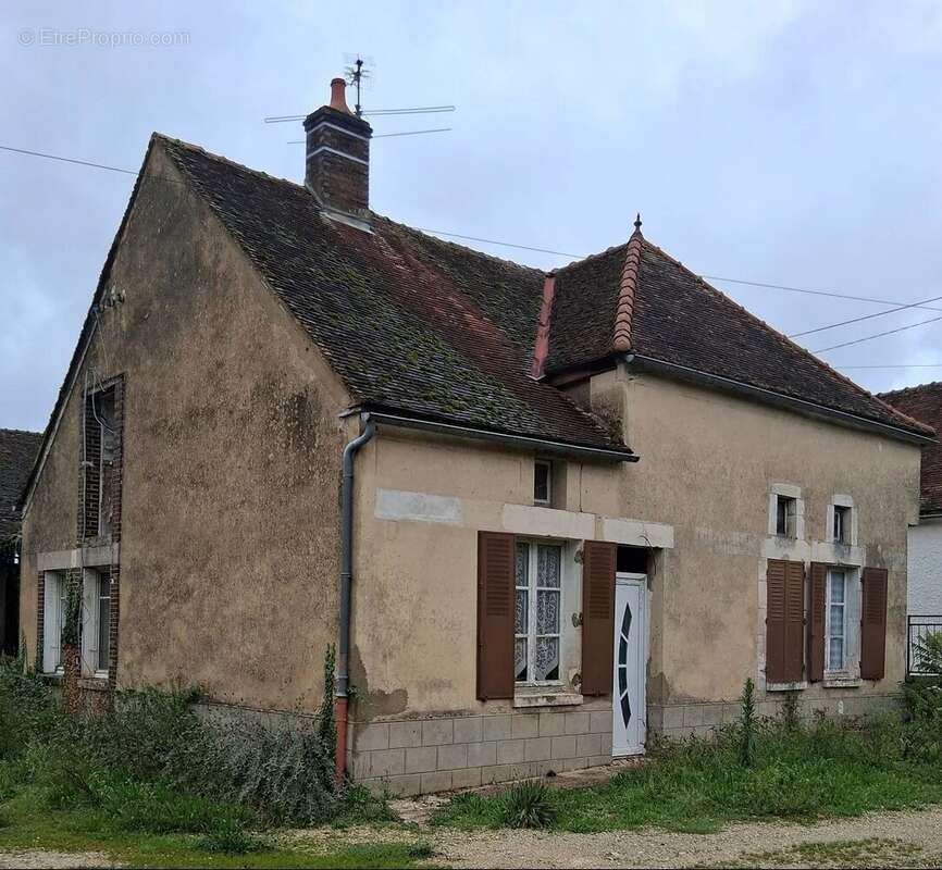 Maison à BERNON