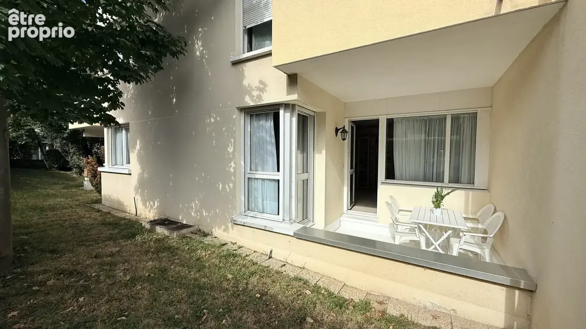 Rueil malmaison appartement avec terrasse, cave et garage. - photo 13