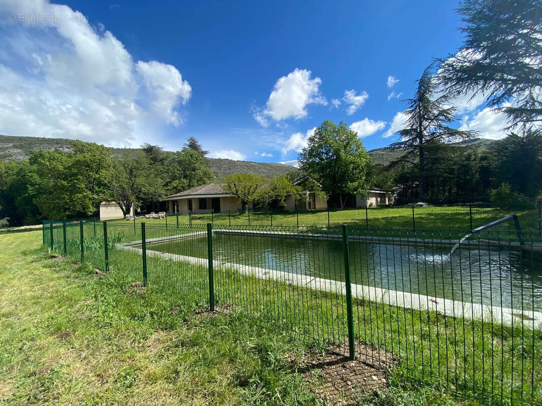 Maison à SAINT-VALLIER-DE-THIEY