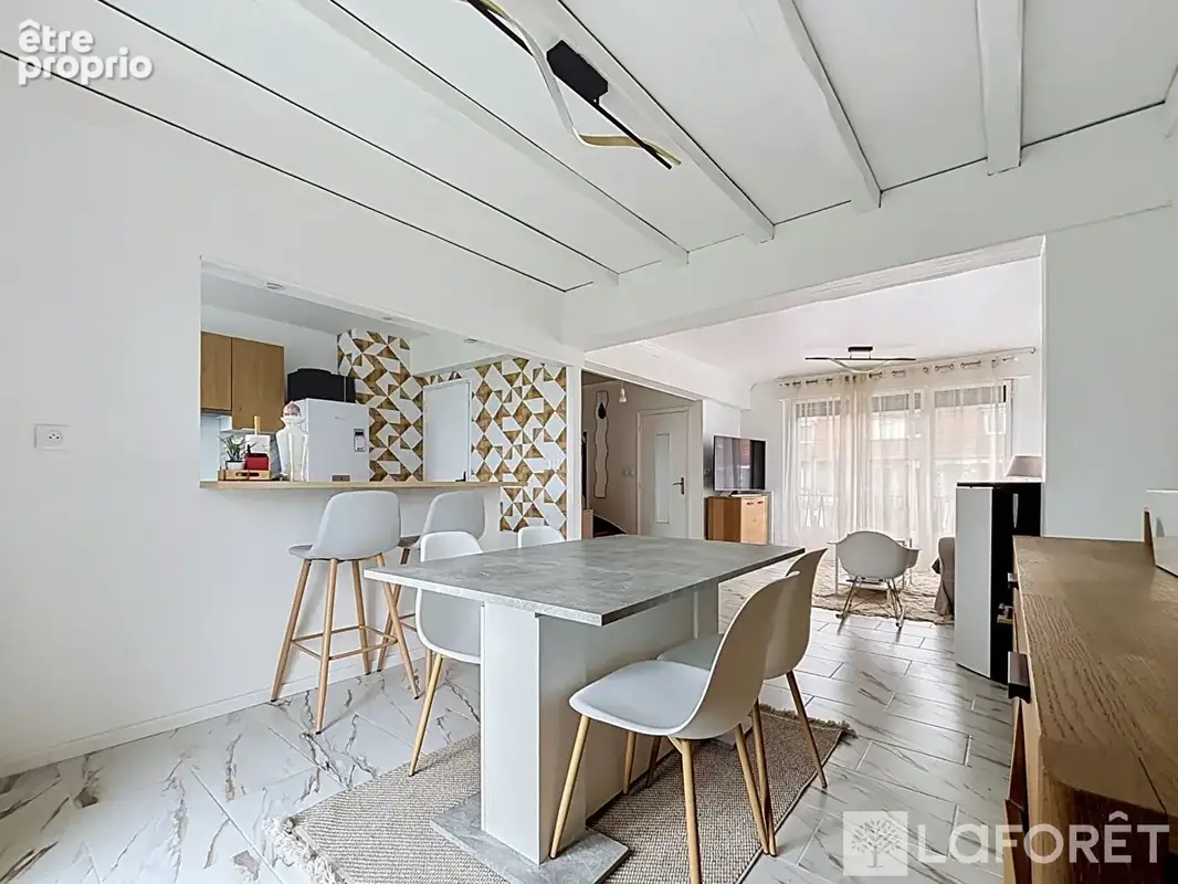 Maison La Chapelle D Armentieres 4 pièce(s) 90.2 m2 - photo 2