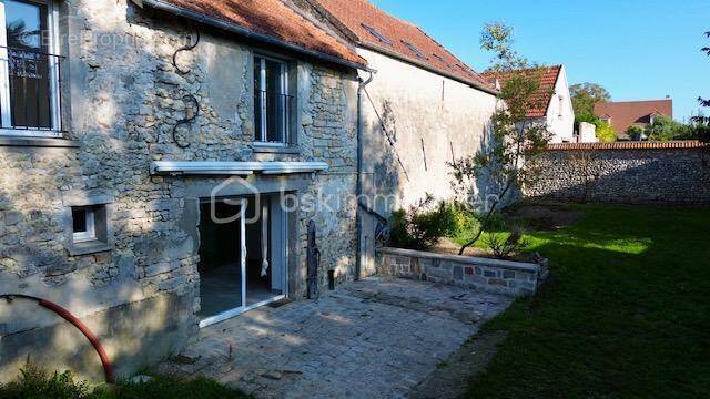 Maison à MONDEVILLE