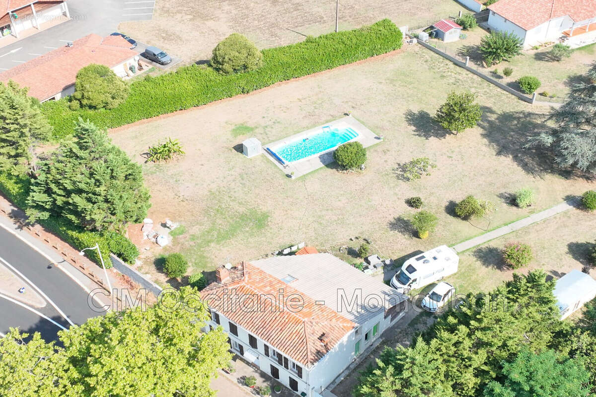 Maison 220 m² à Malause  - photo 3