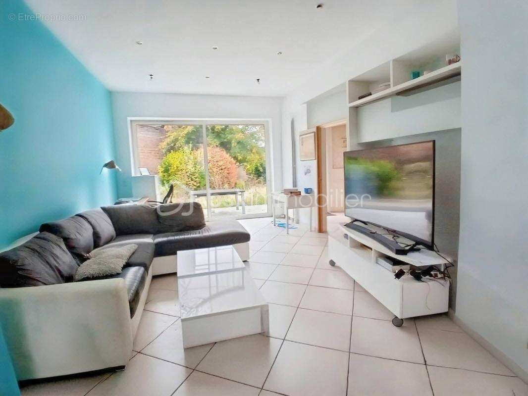 Maison à AUBERCHICOURT