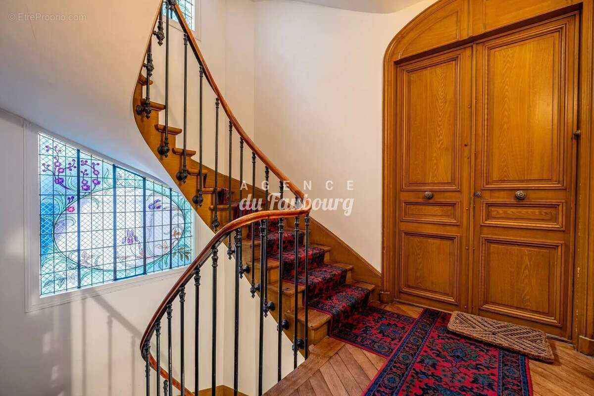 Appartement à PARIS-9E