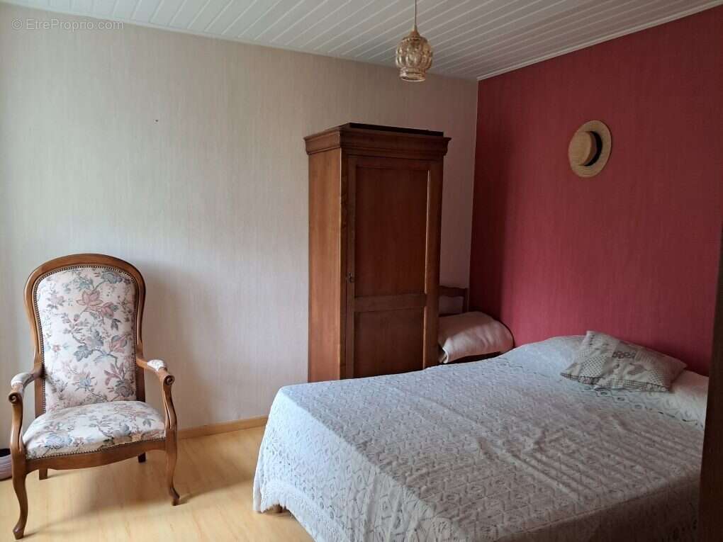 Maison à BOUIN