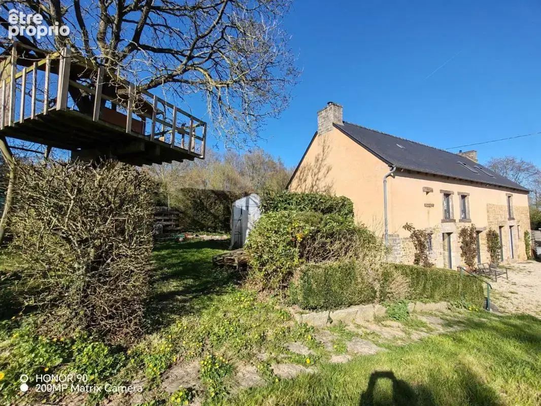 Maison en campagne de 160 m² à ST JUVAT - photo 12