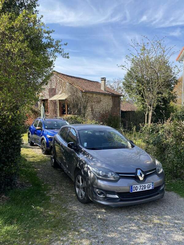 Maison à CHATEAUNEUF-LA-FORET