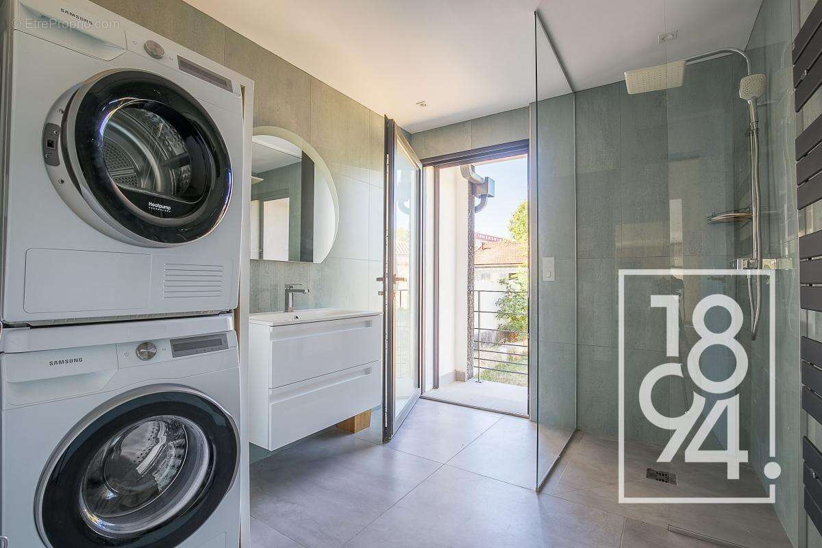 Maison à MARSEILLE-10E