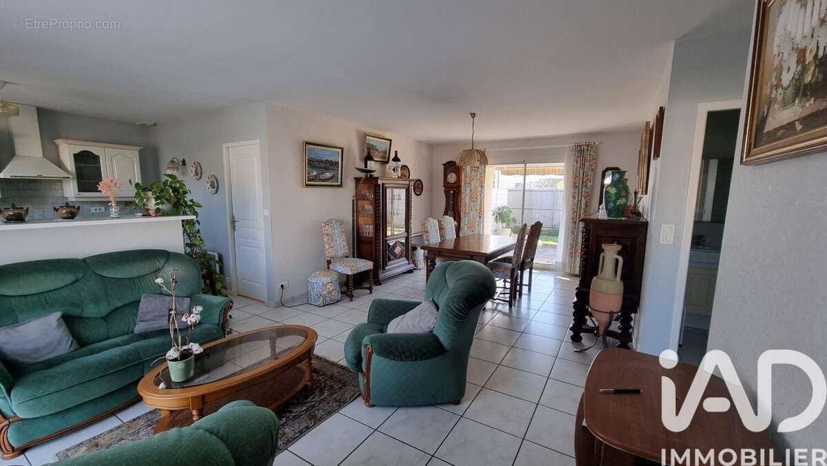 Photo 3 - Maison à SAINT-MAGNE-DE-CASTILLON