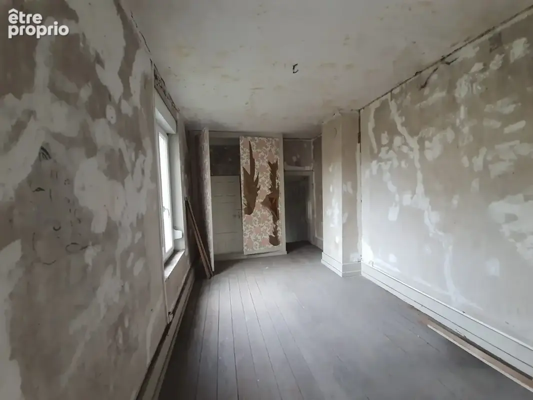 Dpt Vosges (88), à vendre RAMBERVILLERS immeuble T15 de 280 m2 à rénover en 5 ou 6 appartements avec cour - photo 13
