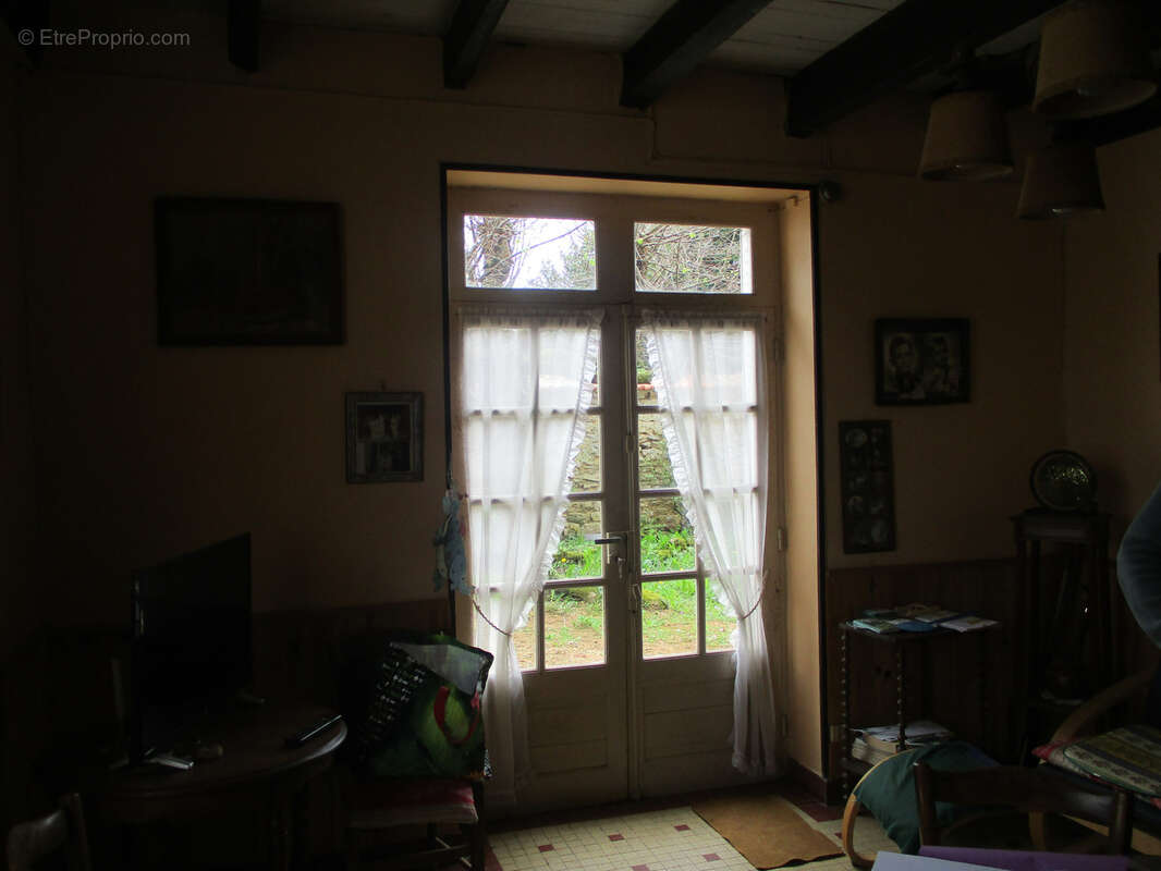 Maison à CEAUX-EN-COUHE