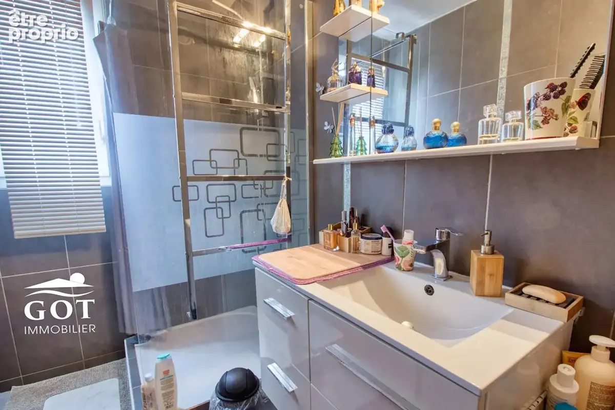 Appartement T3 rénové avec balcons et cave. Perpignan Moulin à Vent - photo 4