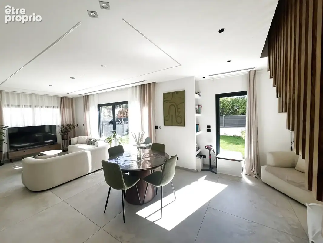 Maison contemporaine   177.58 m2   5 chambres   Piscine   Châteauneuf-sur-Isère - photo 23