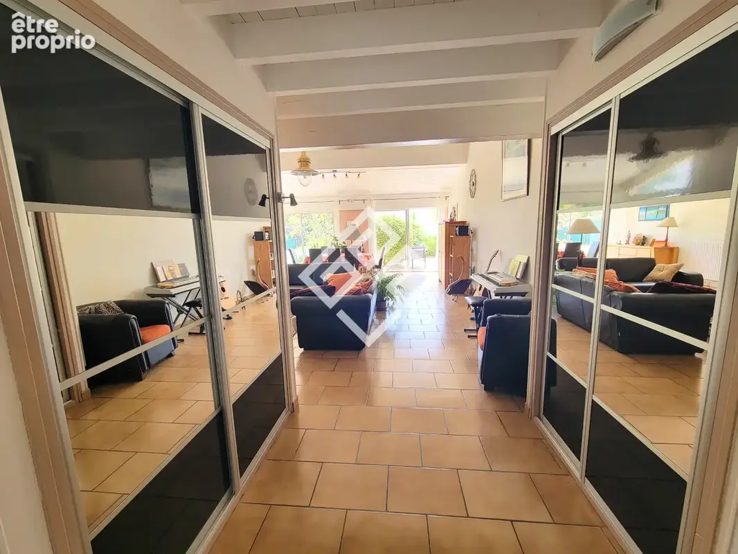 Maison-135 m2- 6 pièces - photo 5