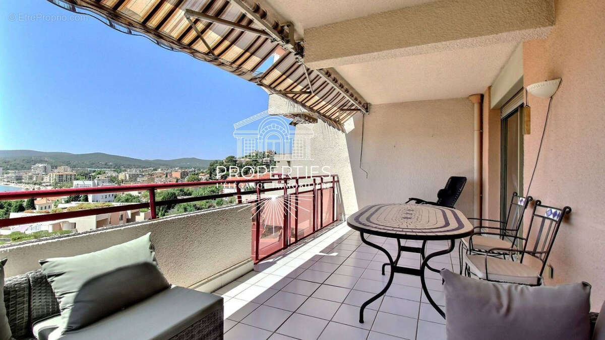 Appartement à LE LAVANDOU