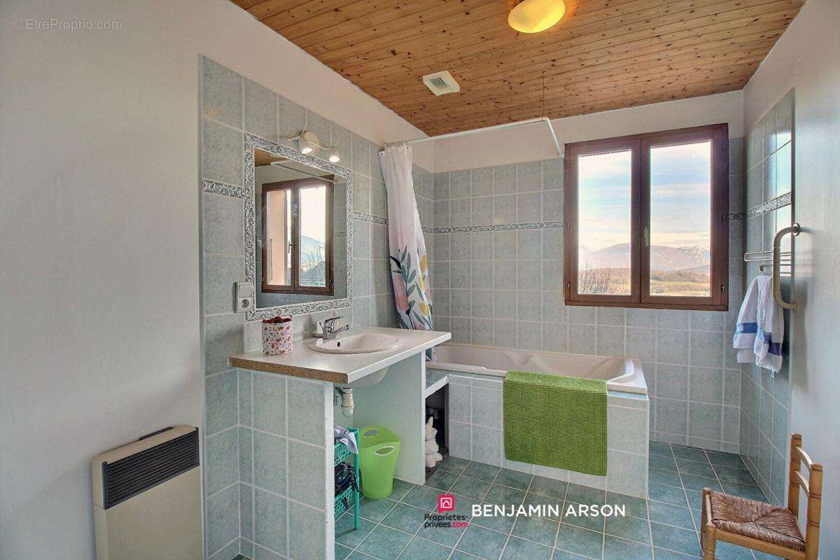 Maison à LA MOTTE-SERVOLEX