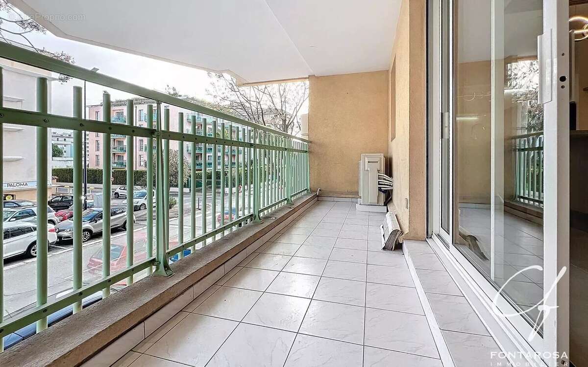 Appartement à FREJUS