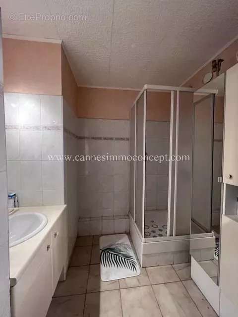 Appartement à MARSEILLE-9E