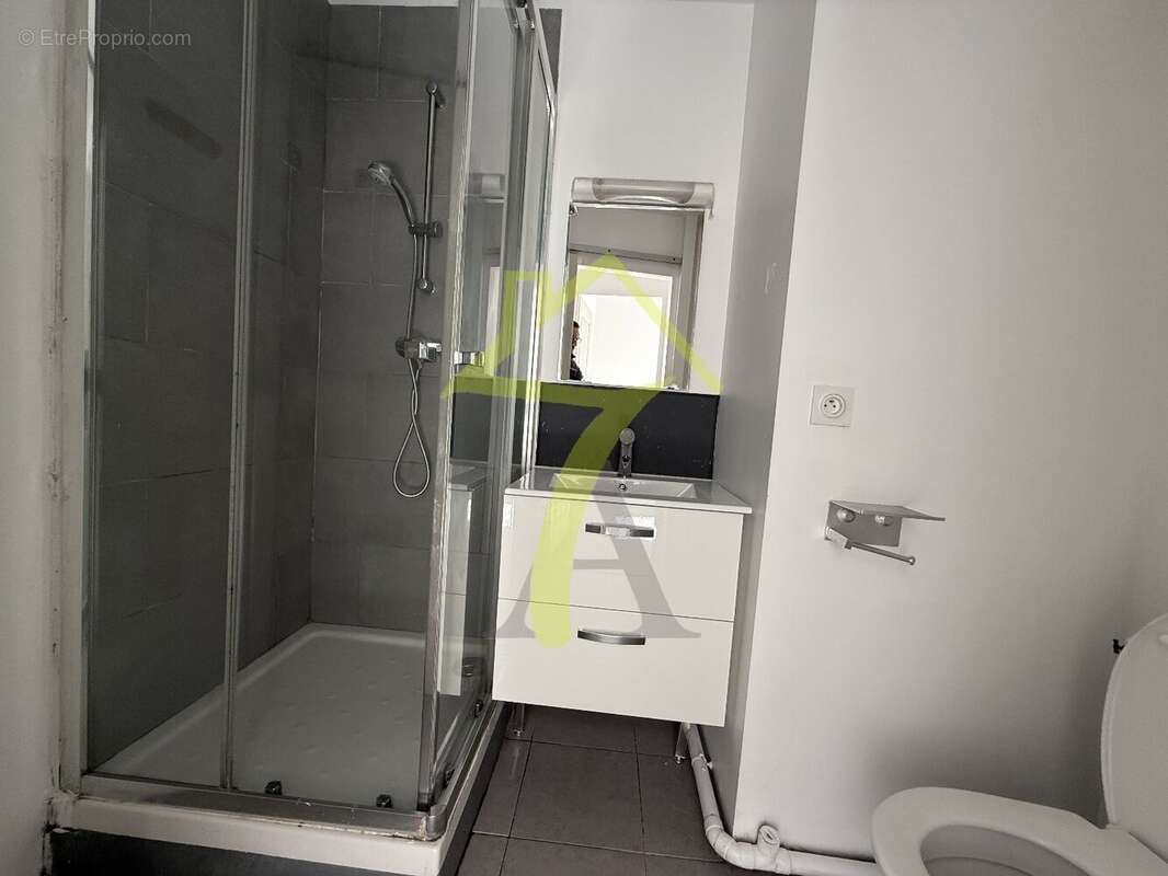 Appartement à MARSEILLE-3E