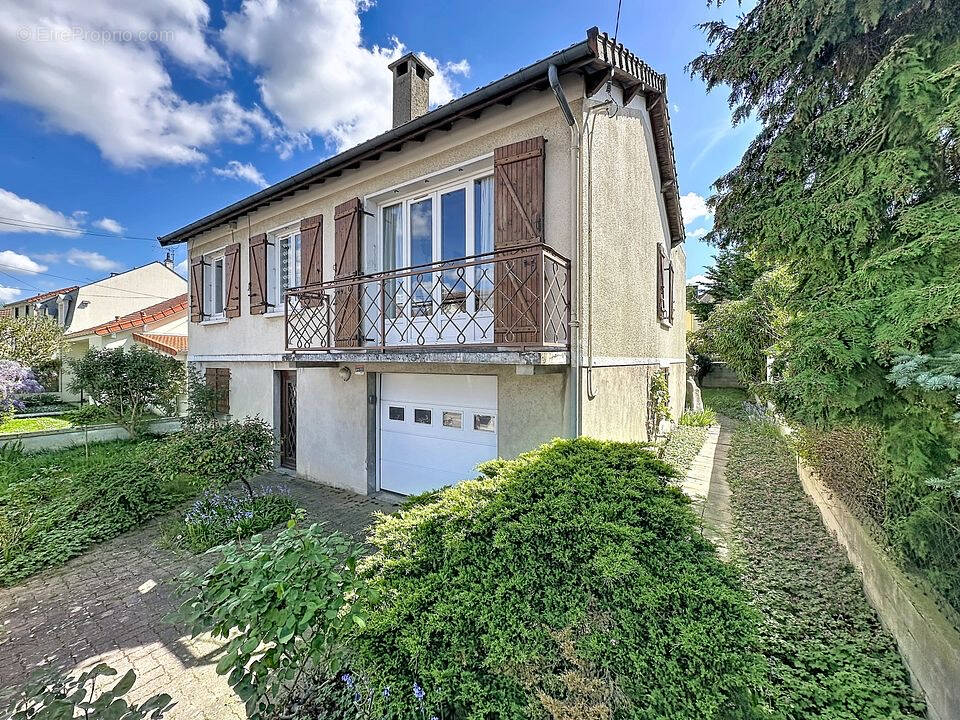Maison à NOISY-LE-GRAND