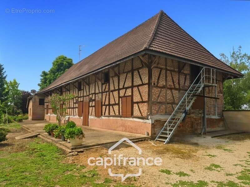 Ferme Bressane d'exception à vendre à MERVANS (71) 10 pièces - photo 3