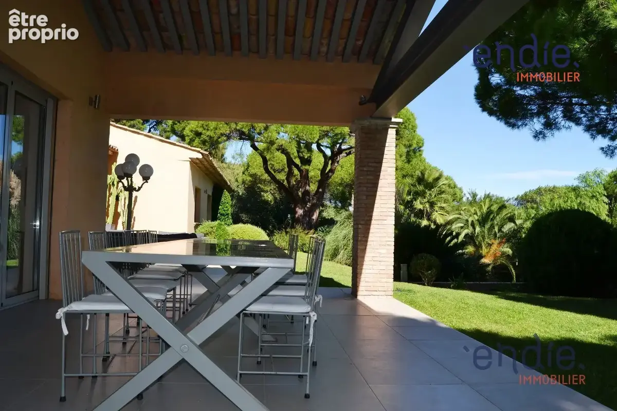 Maison 6 pièces 320 m² à vendre à Ramatuelle (83350) - photo 2