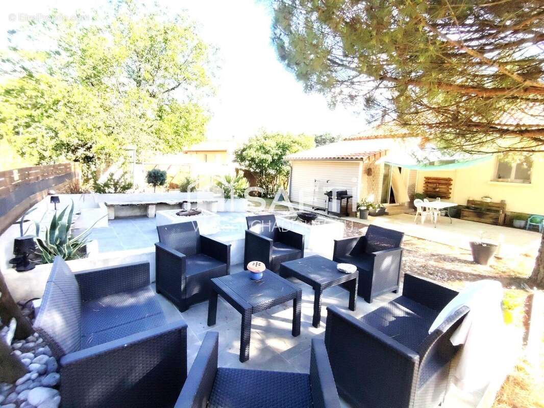 Photo 2 - Maison à PRAILLES