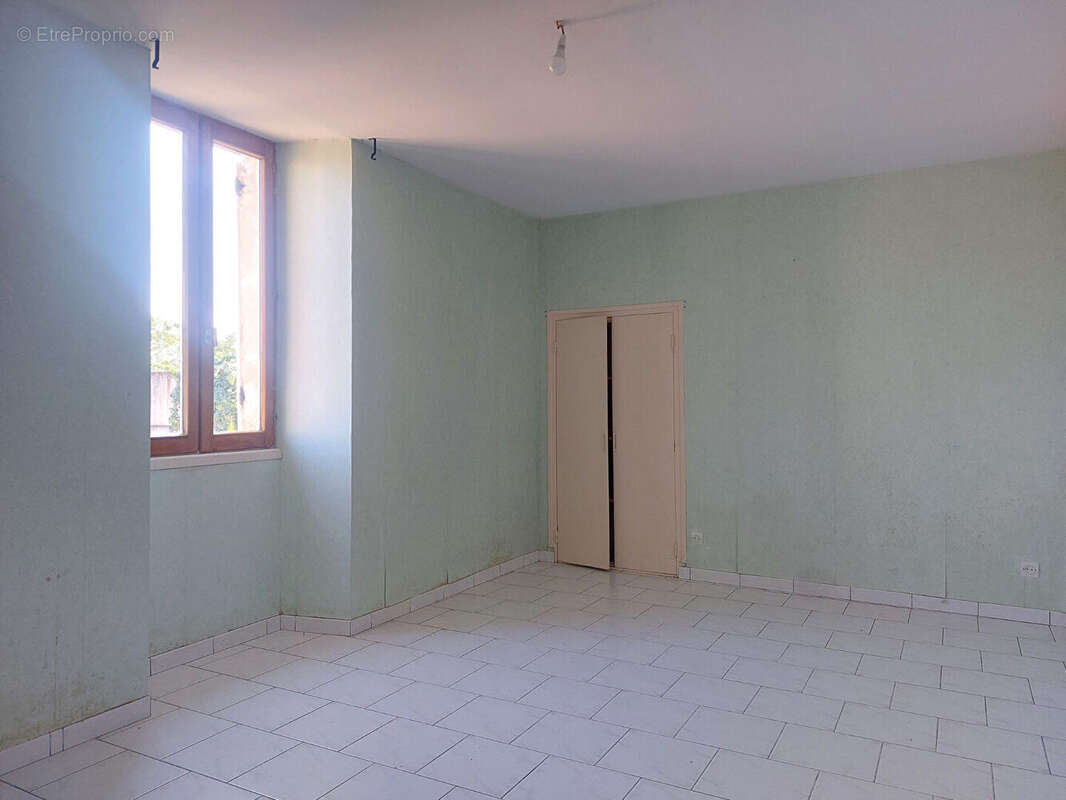 Maison Saint Just 4 pièce(s) 116 m2 - photo 8