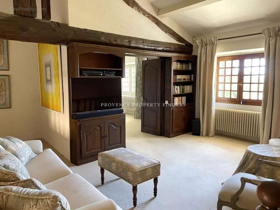 Domaine Privé en Provence, Ancien Moulin du XVIIIe Siècle - photo 22