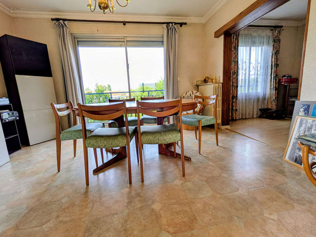 Maison à SAINT-PIERRE-DES-CORPS