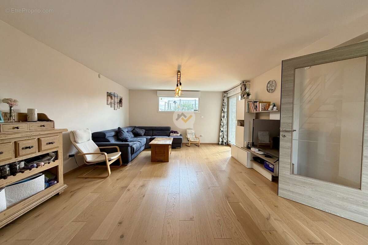 Maison 146 m² à Burnhaupt-Le-Bas  - photo 9