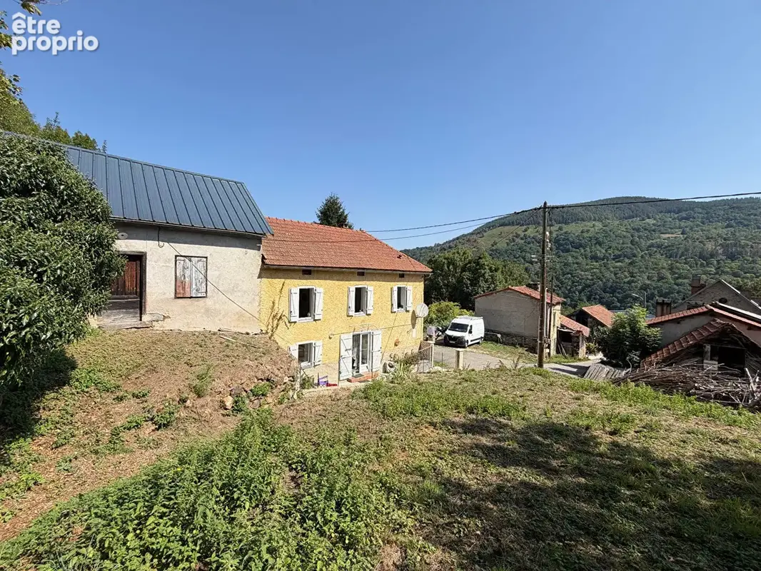 Maison à LACOURT