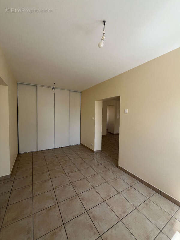 Maison La Chaussaire 6 pièce(s) 145 m2, 3 chambres, bureau, cour-jardin - photo 5